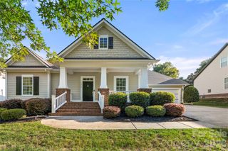 11316 Warfield Avenue, Huntersville, NC 28078