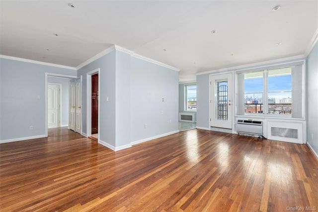 60th Street 34th Avenue 6D, Woodside, NY 11377