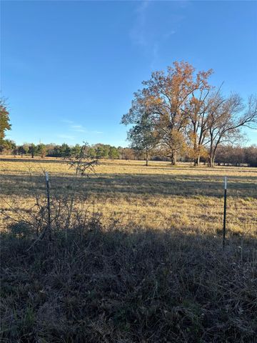 941 County Road 4110, Crockett, TX 75835