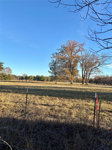 941 County Road 4110, Crockett, TX 75835