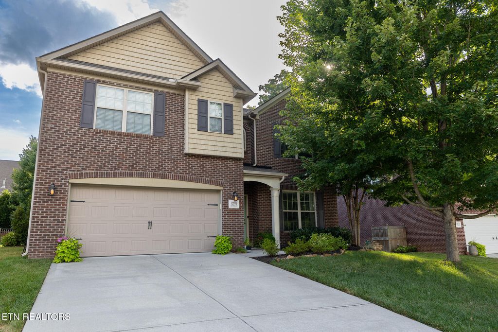 12875 Lily Pond Lane, Knoxville, TN 37922