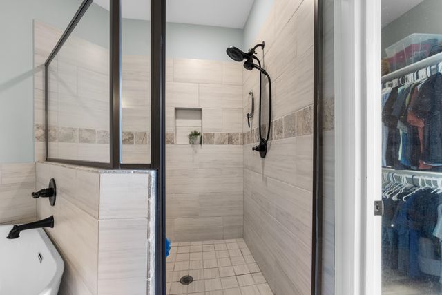 470 CAMBRIDGE CV, Oakland, TN 38060