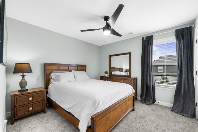 470 CAMBRIDGE CV, Oakland, TN 38060