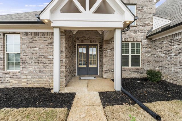 470 CAMBRIDGE CV, Oakland, TN 38060