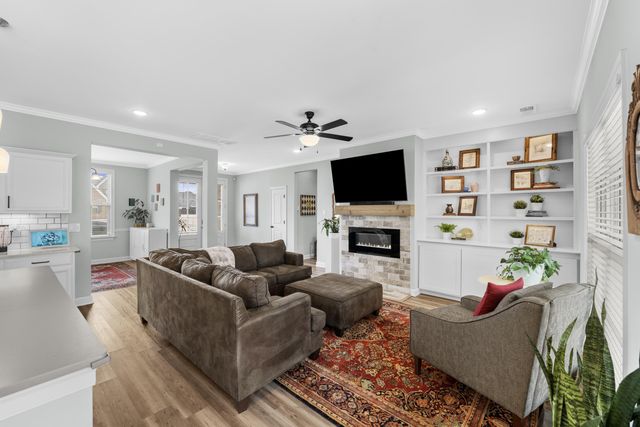 470 CAMBRIDGE CV, Oakland, TN 38060