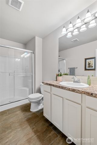 2301 Rosewood Lane, Centralia, WA 98531