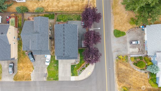 2301 Rosewood Lane, Centralia, WA 98531