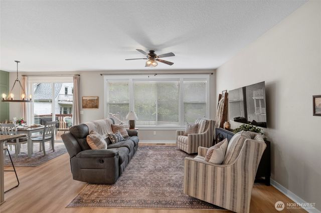2301 Rosewood Lane, Centralia, WA 98531