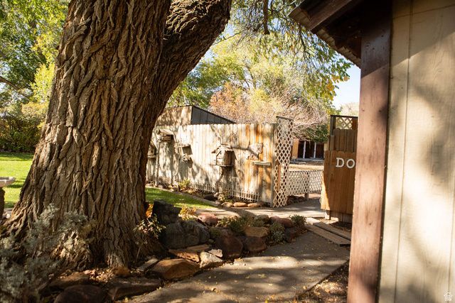 760 W 2000 N, Vernal, UT 84078