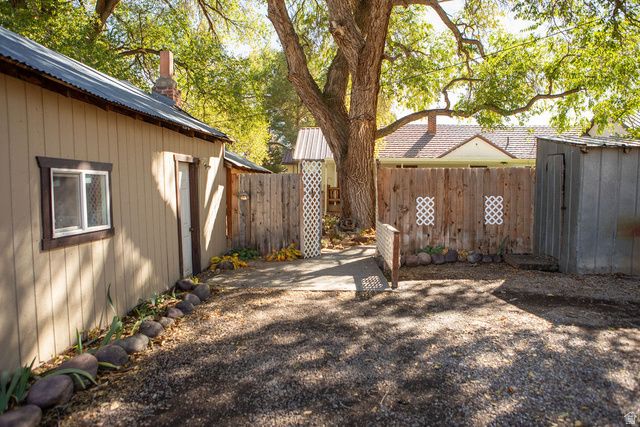 760 W 2000 N, Vernal, UT 84078