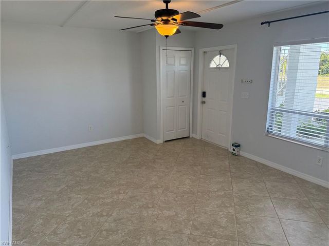 5031 SW 16th PL 101, Cape Coral, FL 33914