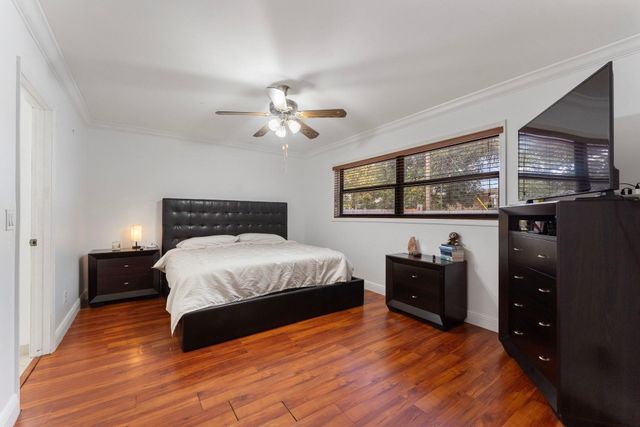 795 NE 165th Street, Miami, FL 33162