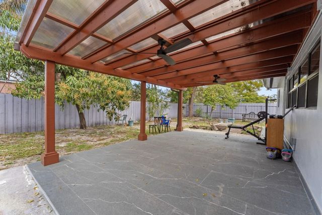 795 NE 165th Street, Miami, FL 33162