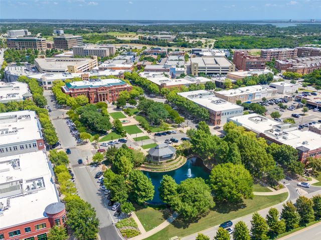 1000 Raven Bend Court, Southlake, TX 76092