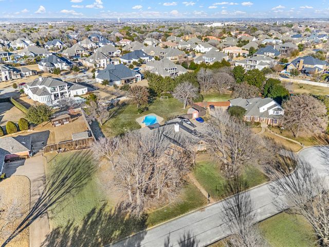 1000 Raven Bend Court, Southlake, TX 76092