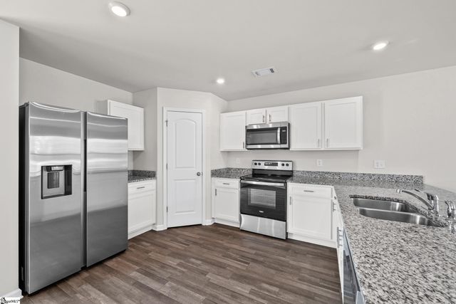 1059 Dobson Meadows Drive, Greer, SC 29651