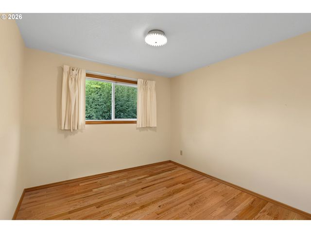 11720 PARTLOW Rd, Oregon City, OR 97045
