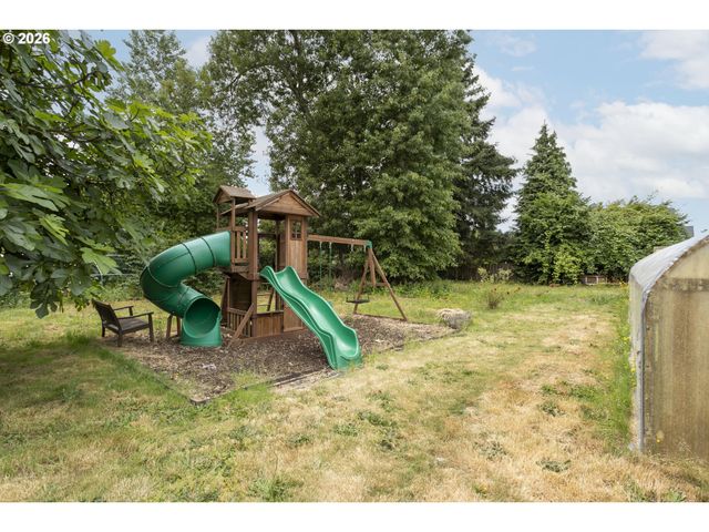 11720 PARTLOW Rd, Oregon City, OR 97045