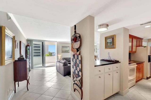 2200 S Ocean Boulevard 405, Delray Beach, FL 33483