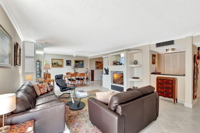 2200 S Ocean Boulevard 405, Delray Beach, FL 33483