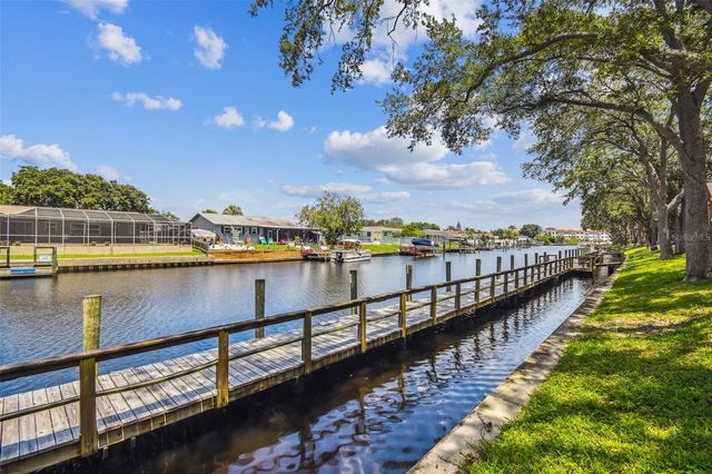 5558 BAYWATER DRIVE 167, Tampa, FL 33615