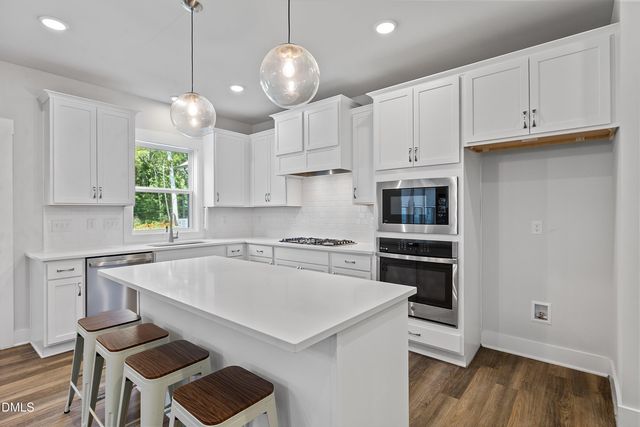 280 Beacon Drive, Pittsboro, NC 27312