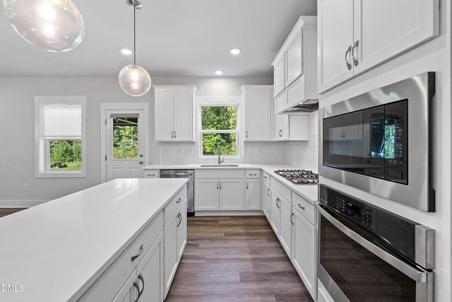 280 Beacon Drive, Pittsboro, NC 27312
