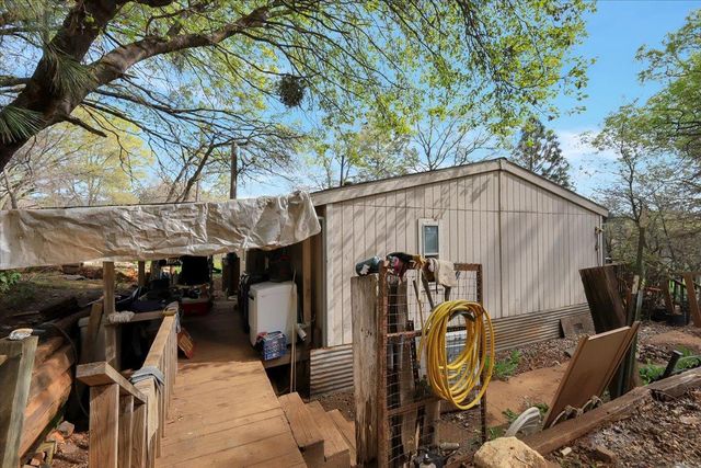 10447 Texas Hill Rd, Dobbins, CA 95935