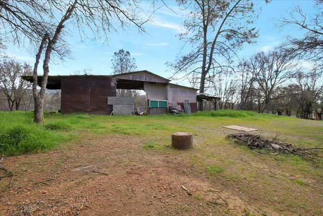 10447 Texas Hill Rd, Dobbins, CA 95935