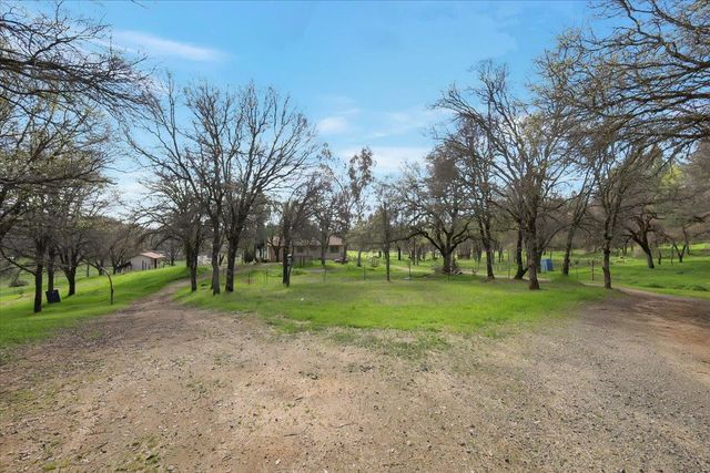 10447 Texas Hill Rd, Dobbins, CA 95935