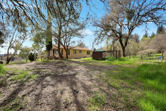 10447 Texas Hill Rd, Dobbins, CA 95935