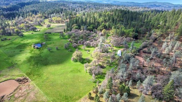 10447 Texas Hill Rd, Dobbins, CA 95935