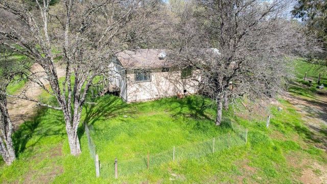 10447 Texas Hill Rd, Dobbins, CA 95935