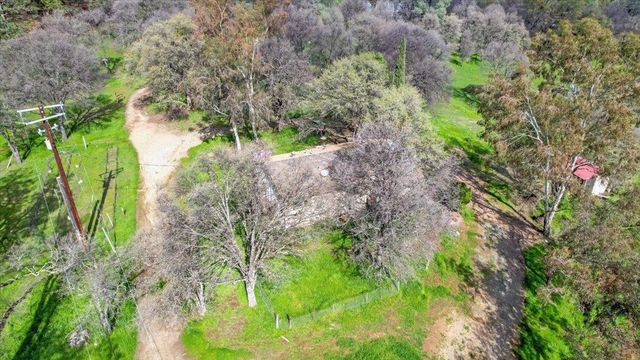 10447 Texas Hill Rd, Dobbins, CA 95935