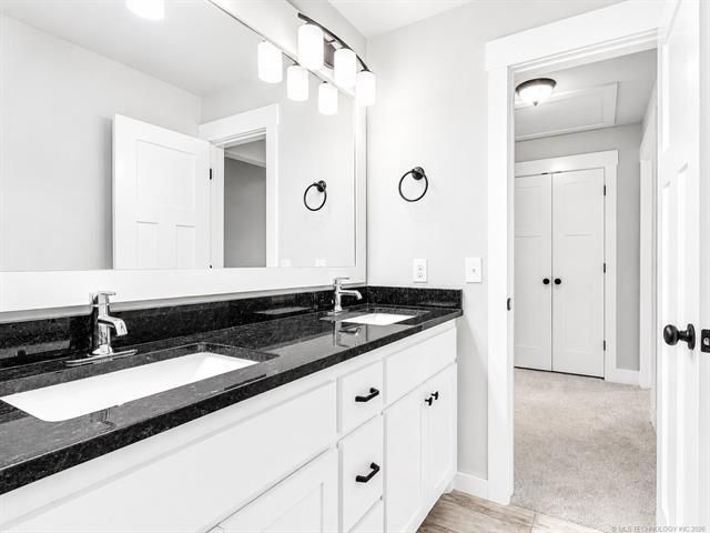 13120 Knight Island Drive, Oklahoma City, OK 73142