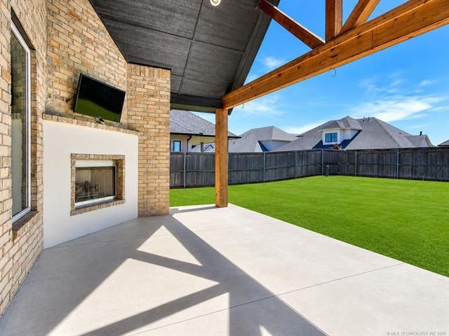 13120 Knight Island Drive, Oklahoma City, OK 73142