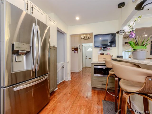 2182 Baylis Avenue, Elmont, NY 11003