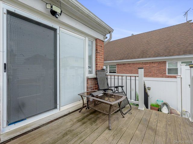 2182 Baylis Avenue, Elmont, NY 11003