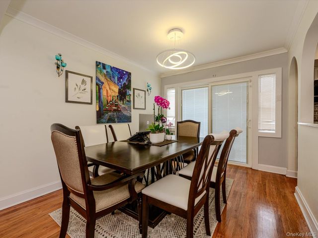 2182 Baylis Avenue, Elmont, NY 11003