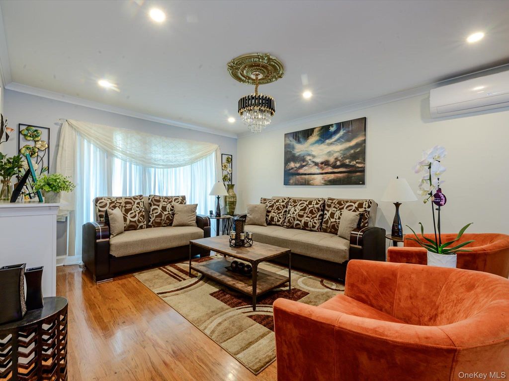 2182 Baylis Avenue, Elmont, NY 11003 — photo 4
