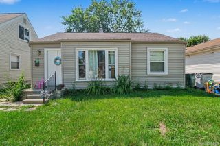 23383 Cayuga Avenue, Hazel Park, MI 48030
