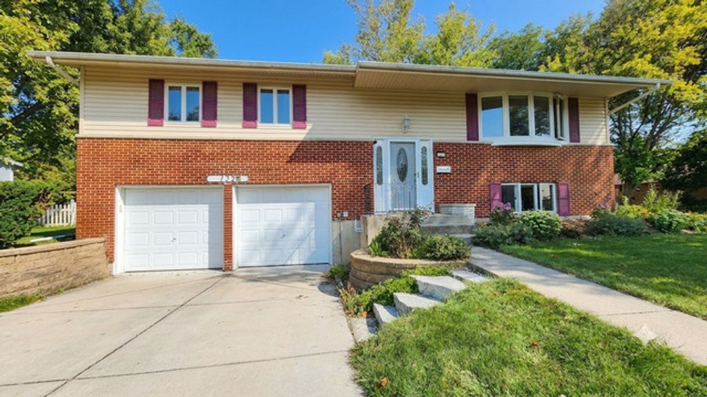 132 N Kitson Drive, Palatine, IL 60074 — exterior