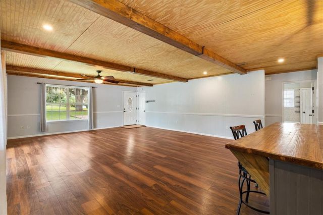 206 W MIRROR LAKE DRIVE, Fruitland Park, FL 34731