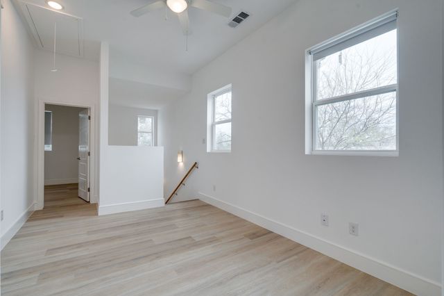 2323 Douglas Avenue, Dallas, TX 75219