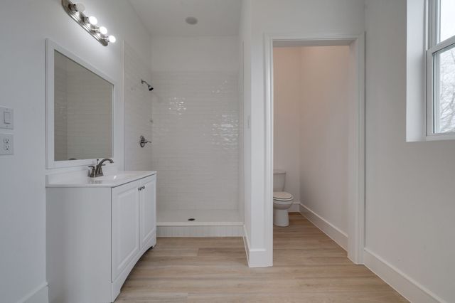 2323 Douglas Avenue, Dallas, TX 75219