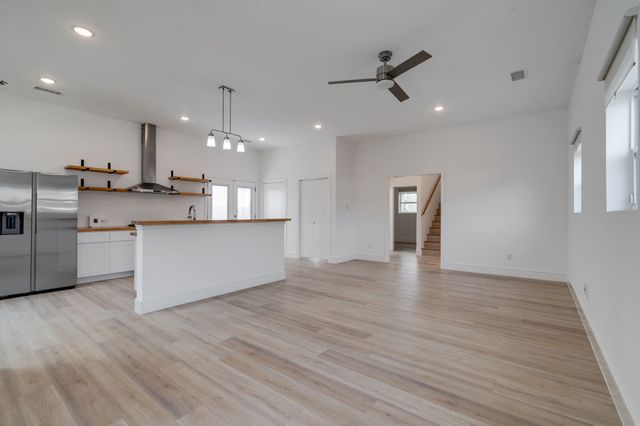 2323 Douglas Avenue, Dallas, TX 75219