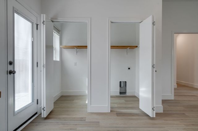 2323 Douglas Avenue, Dallas, TX 75219