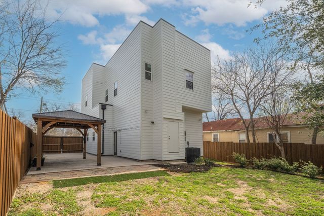 2323 Douglas Avenue, Dallas, TX 75219