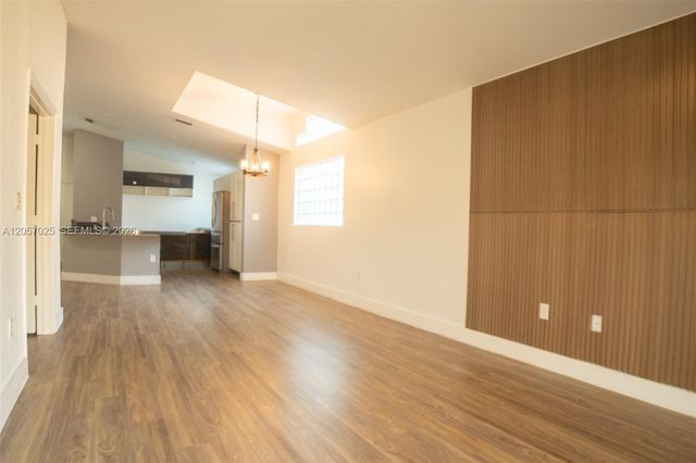16410 Sapphire Bnd, Weston, FL 33331