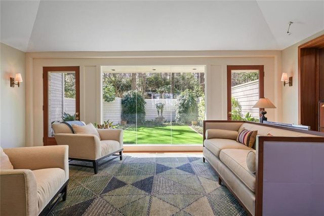 3872 Harts Mill Lane, Brookhaven, GA 30319